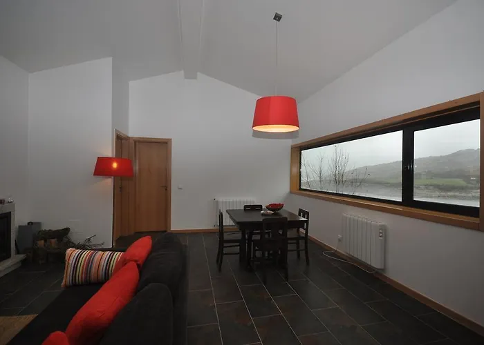 Casas Avela Brava Летний дом